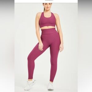 CROCO SKIN SEAMLESS LEGGINGS BERRY